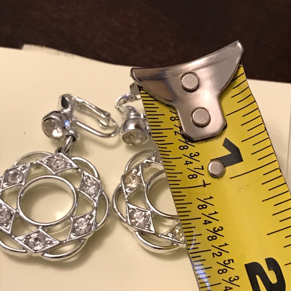 Clip On Sara Coventry Silver Tone Round Filigree Drop Earrings with Clear Stones - Picture 7 of 12